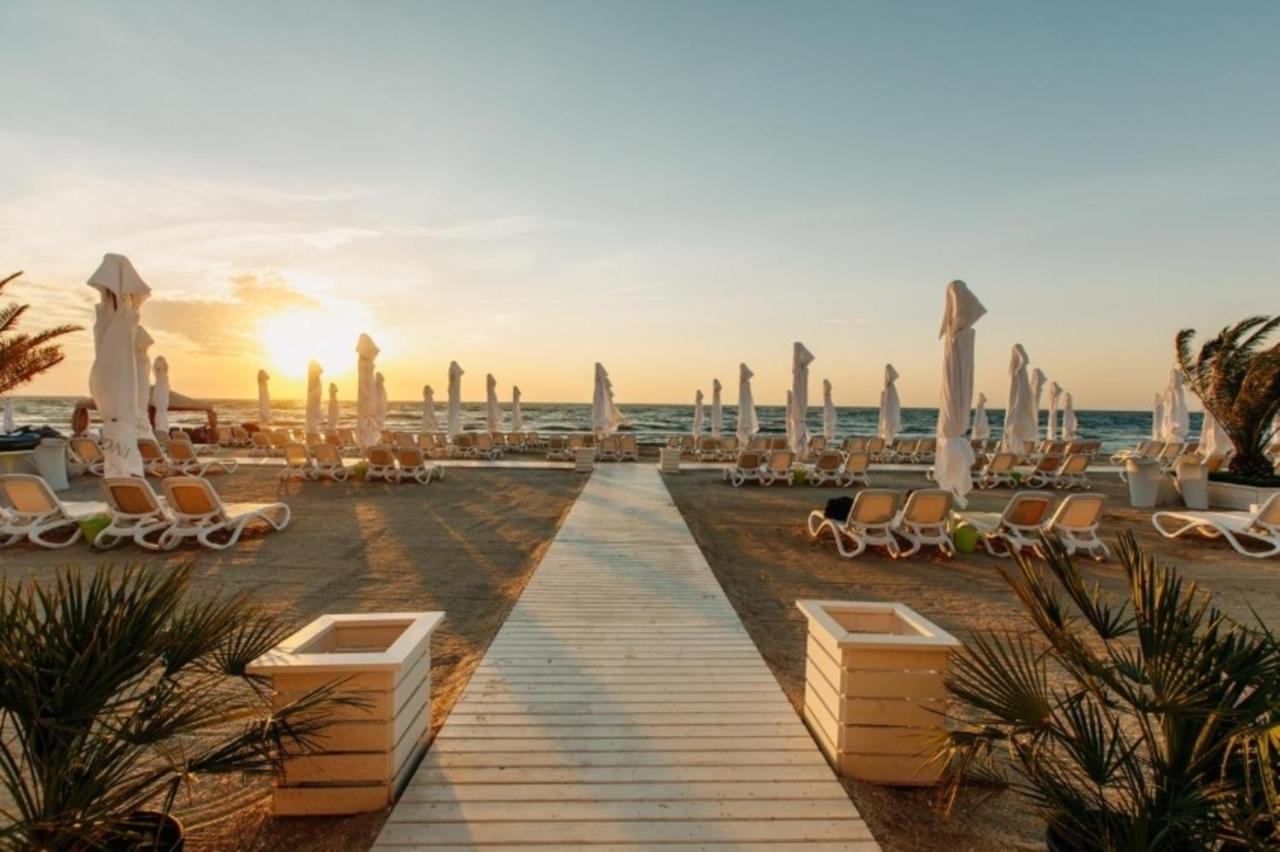 Summerland Sea & Lake Mamaia Eksteriør bilde